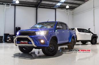 TOYOTA HILUX N80 4WD HOLESHOT XD SATIN BLACK